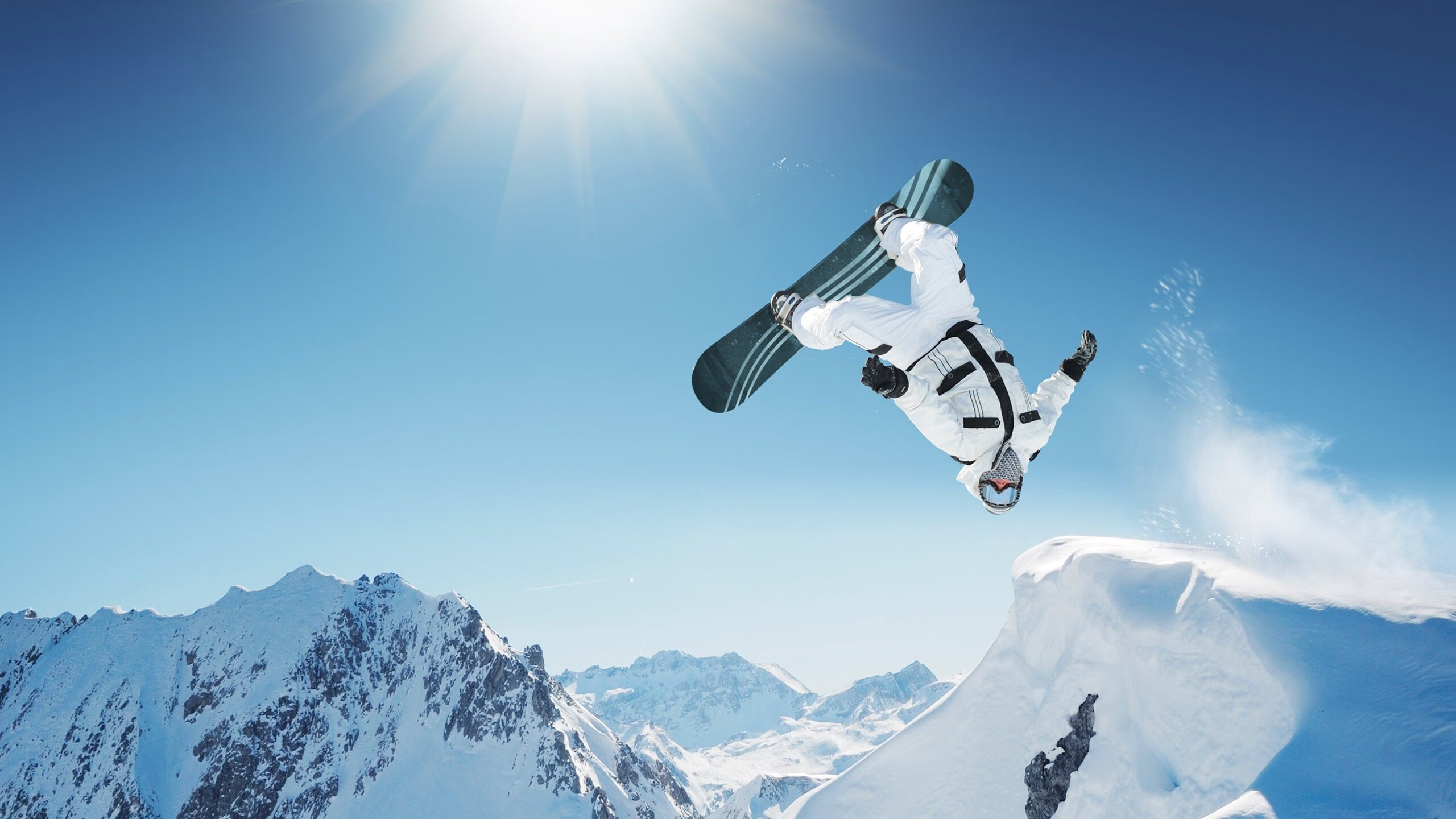 _城市河道漂流：水上探险新体验_，城市河道能划船吗